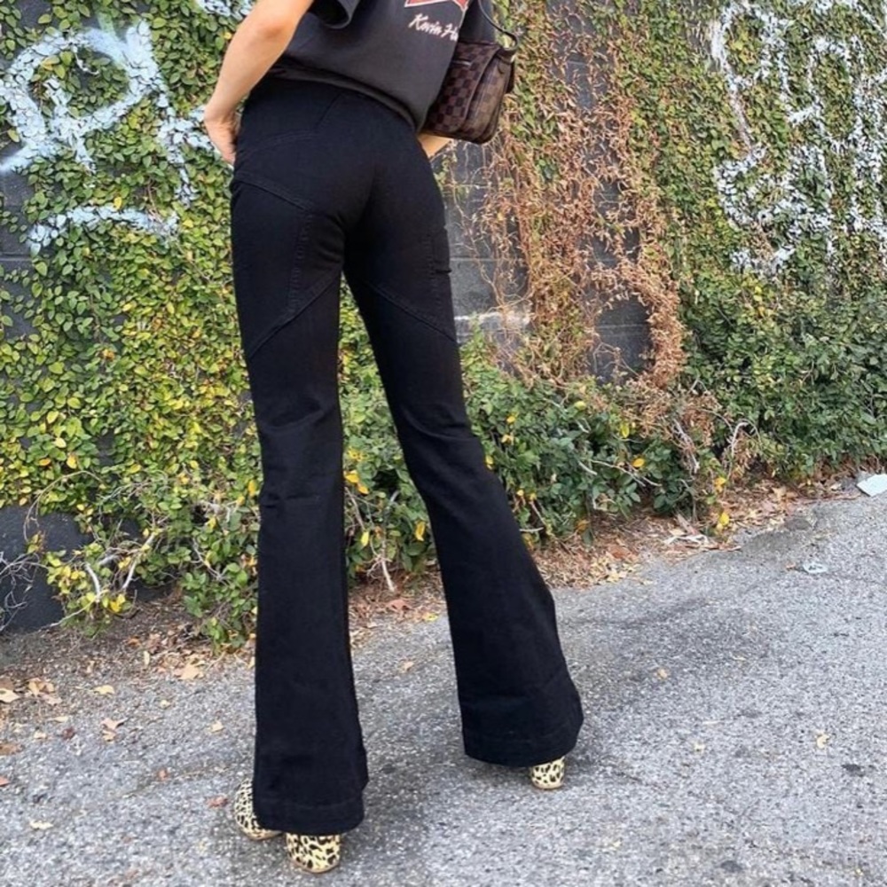 Great used Revice Venus flares size 24 black